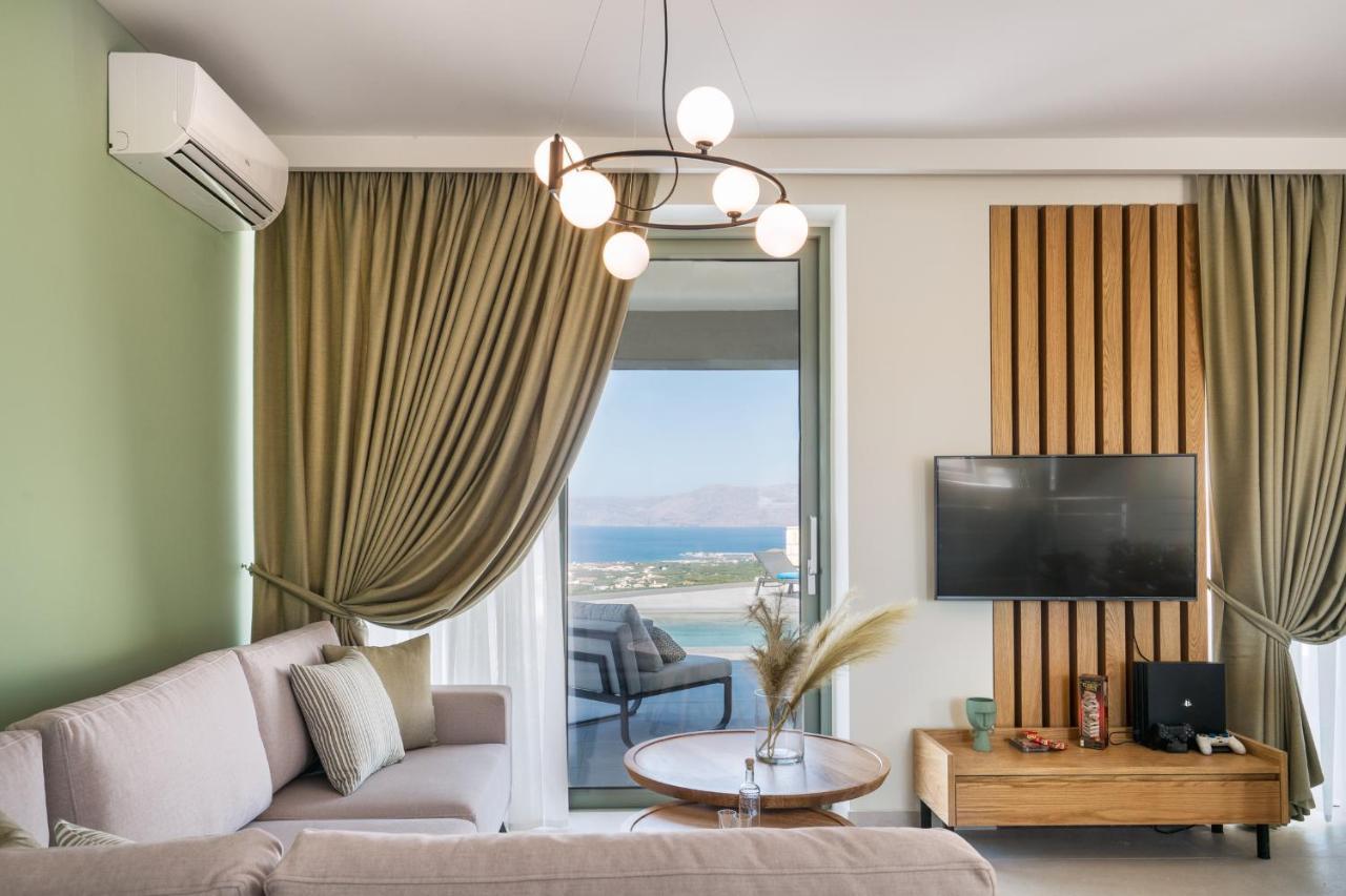 Luxurious Cretan Aura With Private Heated Pool, Jacuzzi And Playroom Villa
